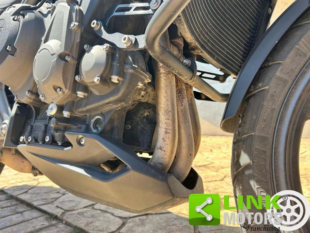TRIUMPH Tiger 1200 XRt .