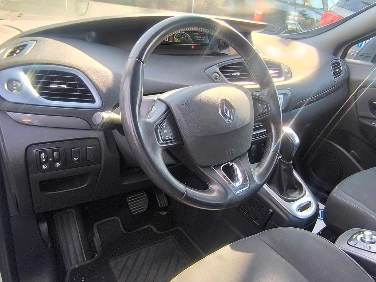 Renault Scenic Scénic 1.5 dCi 110CV EDC Bose