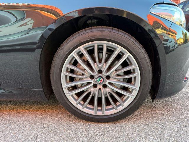 ALFA ROMEO Giulia 2.0 Turbo 280 CV AT8 AWD Q4 Veloce