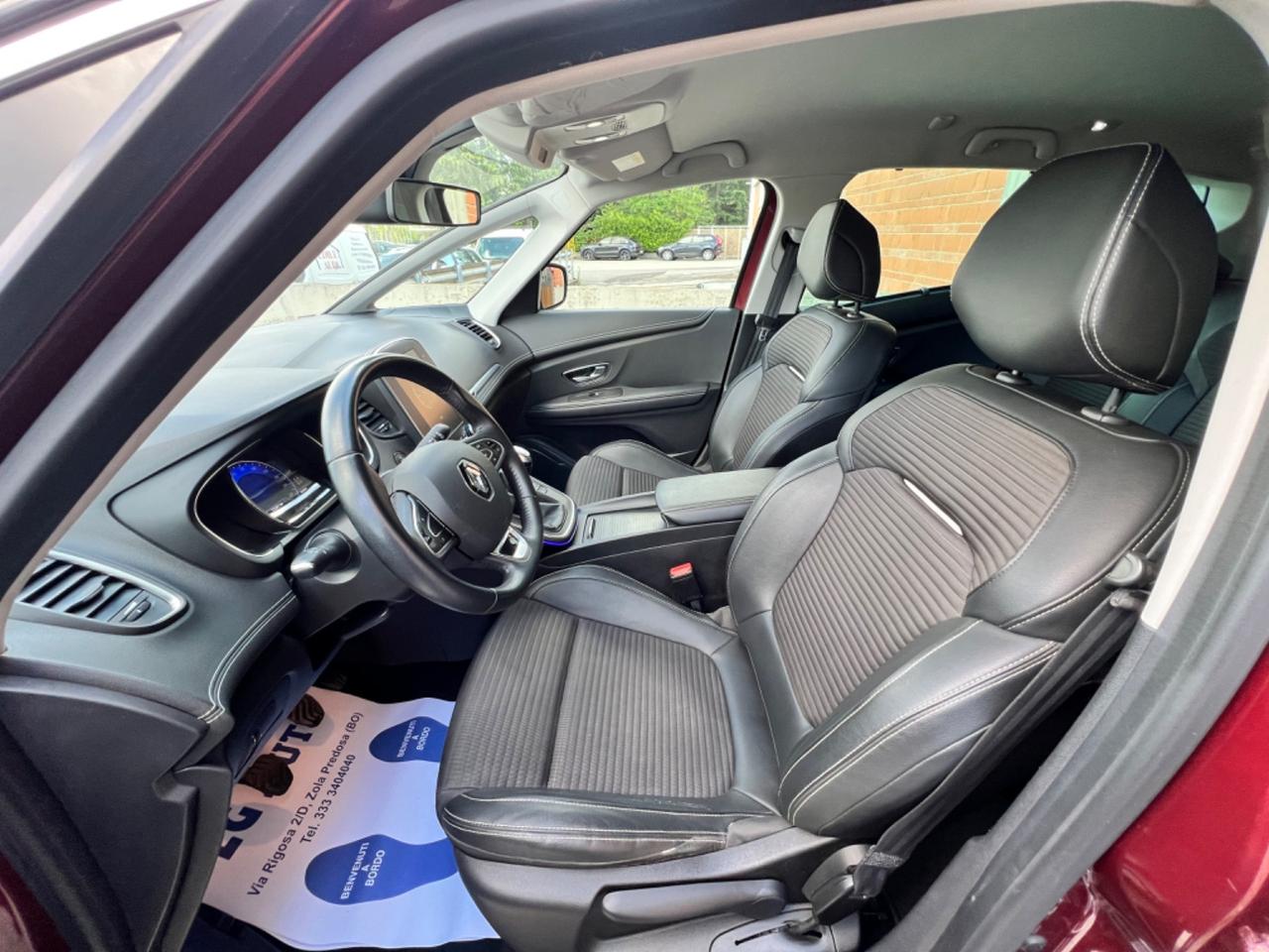 Renault Scenic Scénic Blue dCi 120 CV EDC Initiale Paris