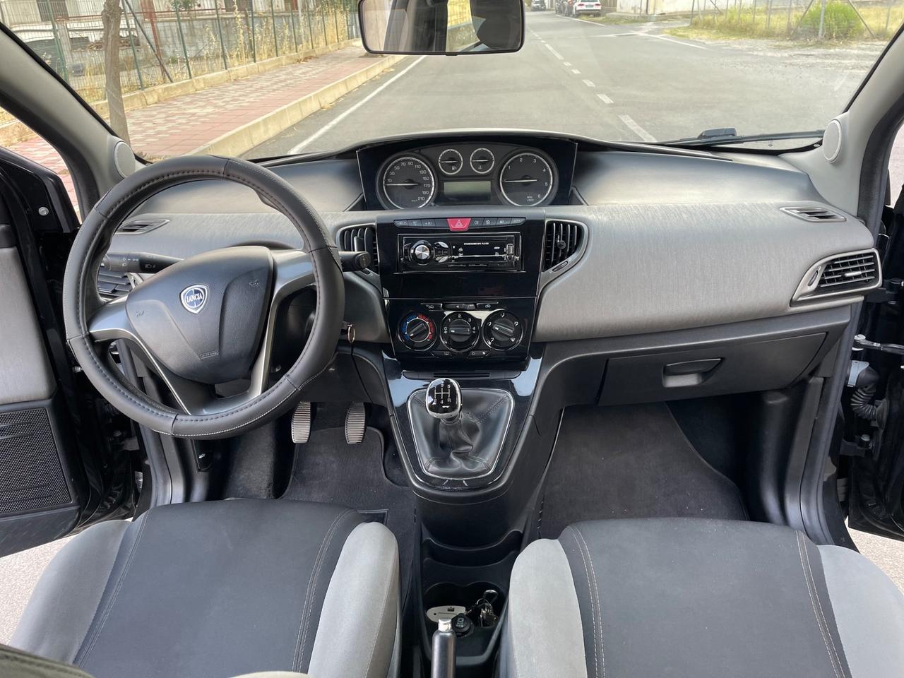 Lancia Ypsilon 1.3 MJT 16V 95 CV 5 porte S&S Platinum