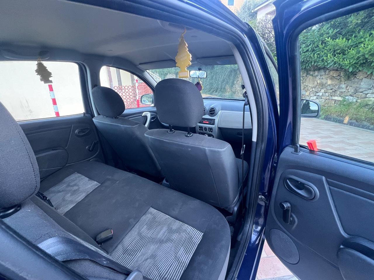 Dacia Sandero 1.2 16V SOLO 35.000 KM