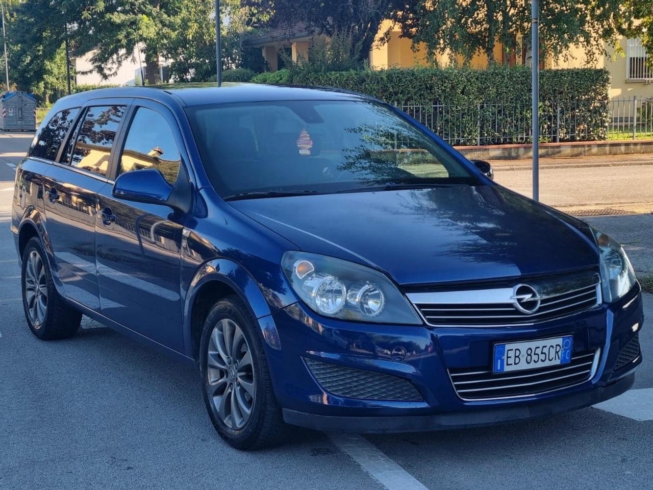 Opel Astra 1.6 16V GPL-TECH Station Wagon Edition