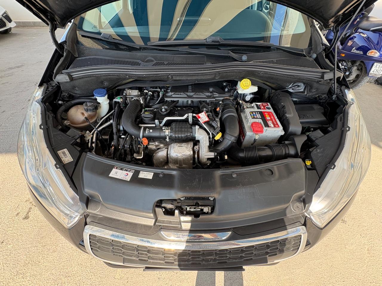 Peugeot 208 1.4 HDi 68 CV 5 porte