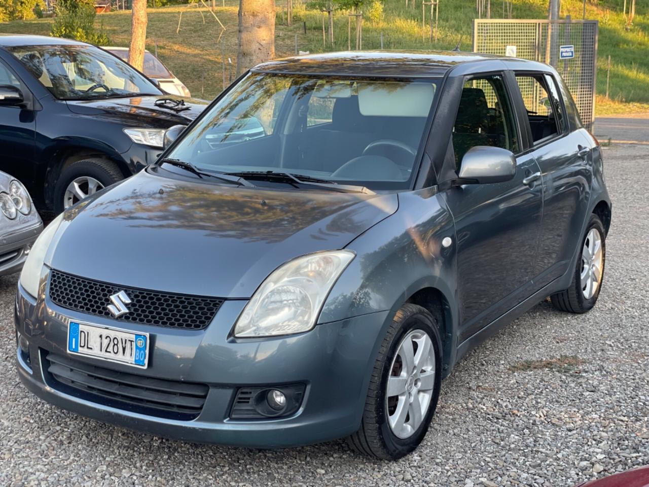 Suzuki Swift 1.3 DDiS 5p. GLX
