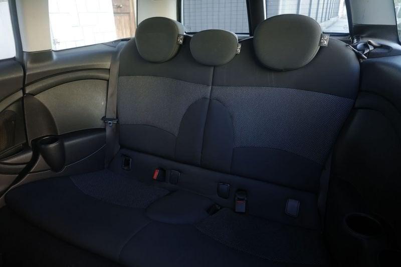 MINI Clubman MINI Clubman 1.6 Cooper 88KW ANNO 2009 222.000 Km 3.500 ...