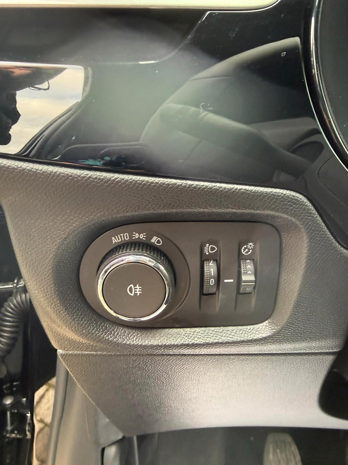 Opel Corsa 1.2 100 CV GS