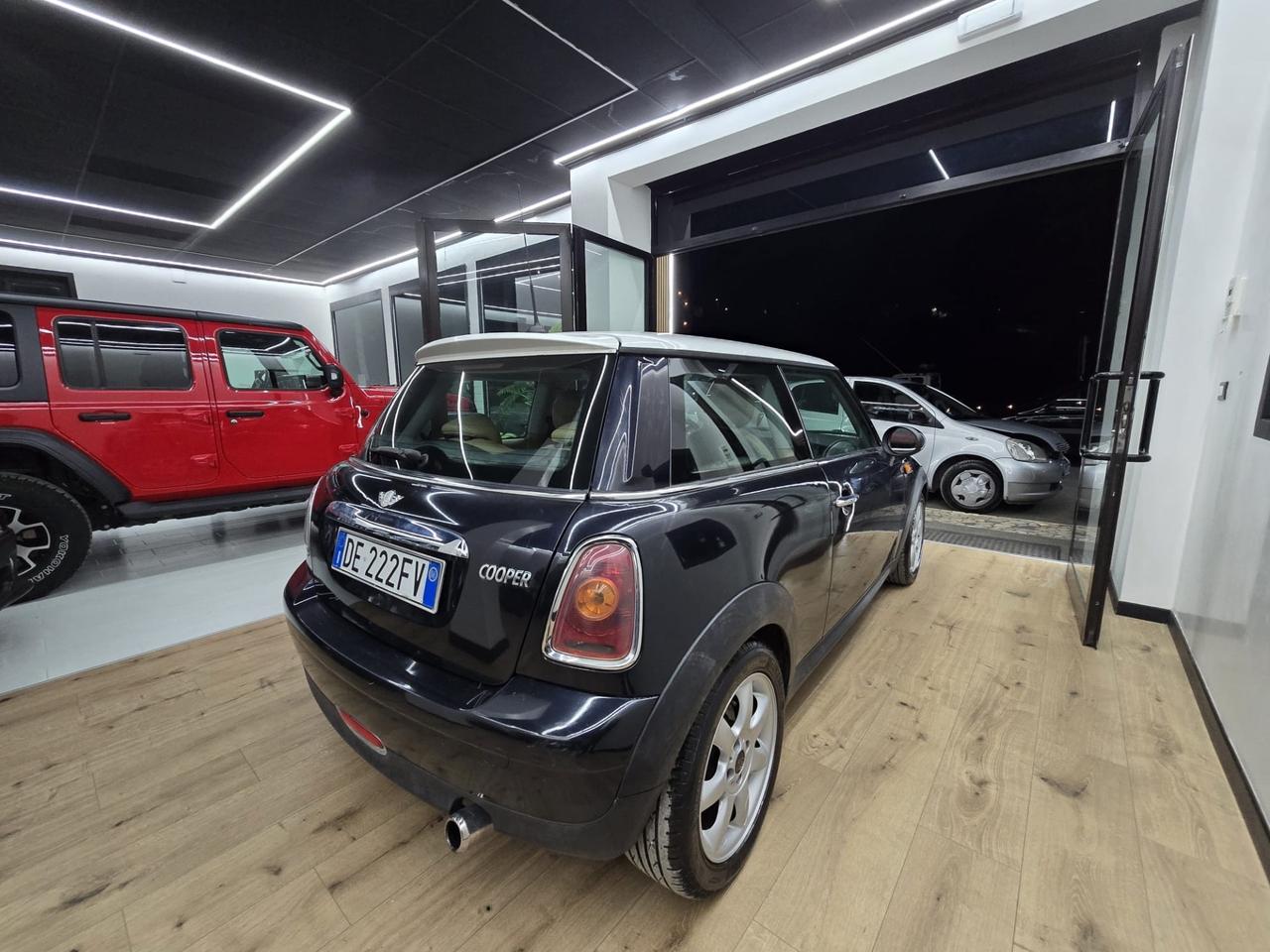 Mini 1.6 16V Cooper Chili