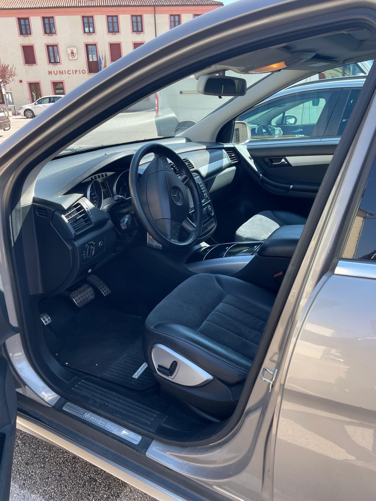 Mercedes-benz R 320 CDI cat 4Matic Sport