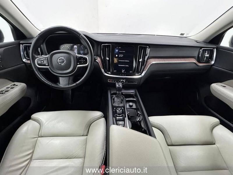 Volvo V60 Cross Country D4 AWD Geartronic Pro