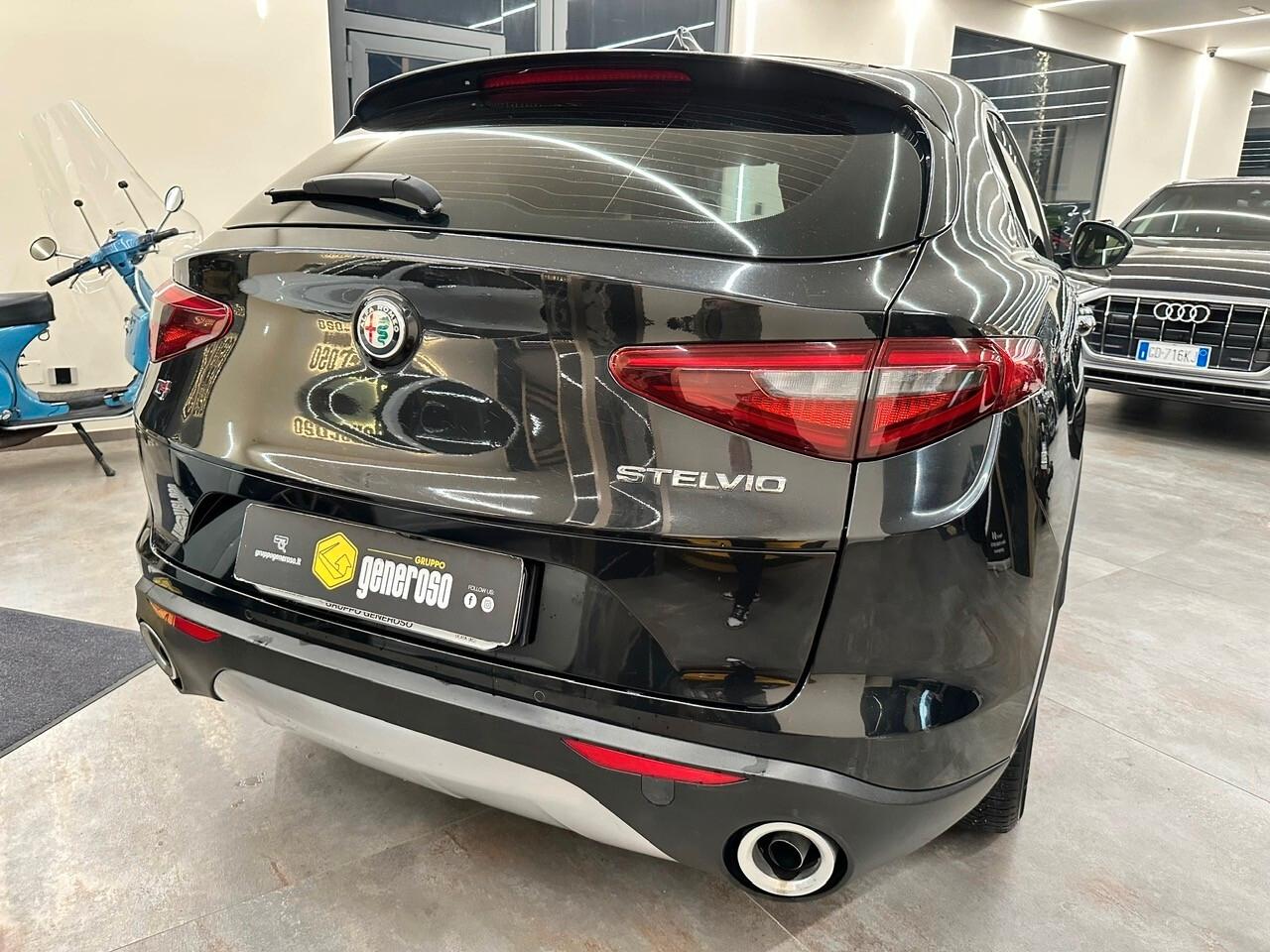 Alfa Romeo Stelvio 2.2 210 CV AT8 Q4 Super 2017