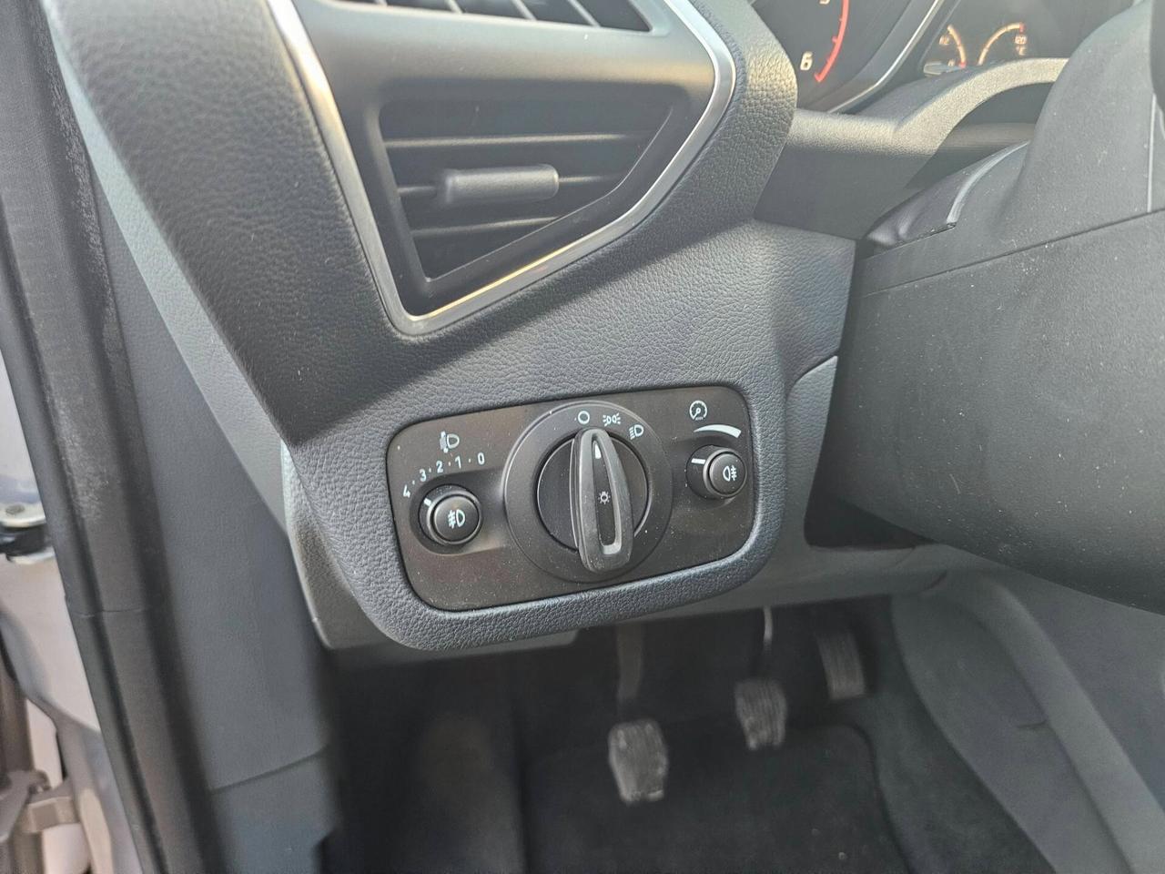 FORD C-MAX 1.6 TDCI 115CV TITANIUM PARK