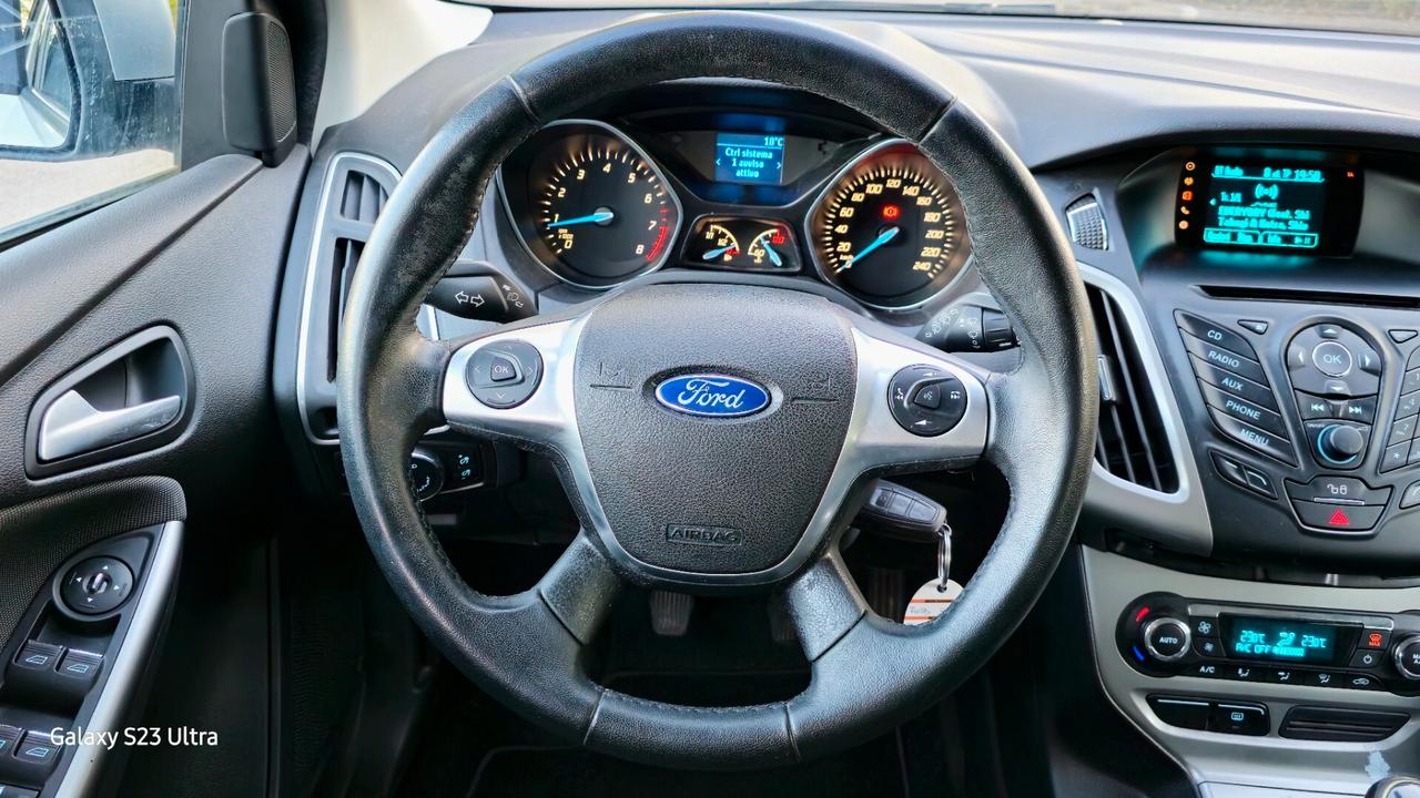 Ford Focus Gpl se garantita 12 mesi ok neopatentati