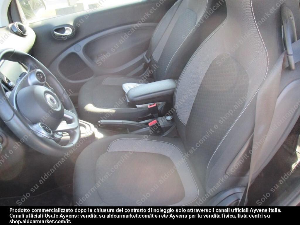 Smart ForTwo EQ PASSION **CARICA RAPIDA**NAV+PDC+LED+TEL+CRUISE