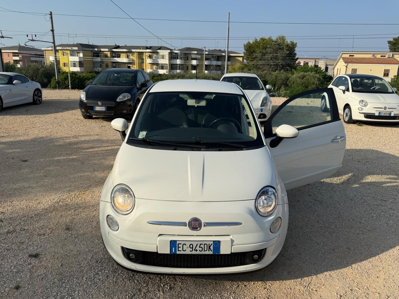 Fiat 500 1.3 Multijet Lounge 3.999€ Permute