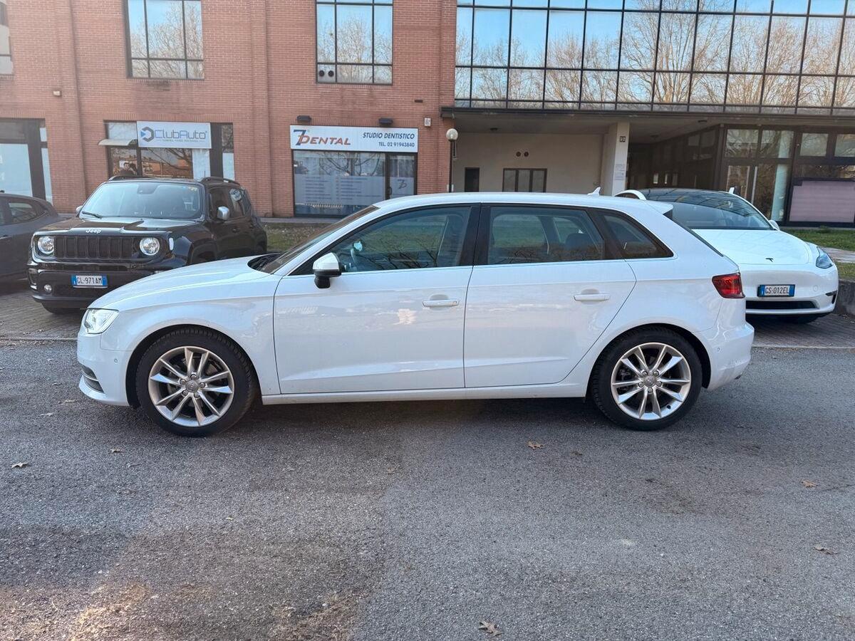 Audi A3 2.0 tdi Ambition 150cv s-tronic E6