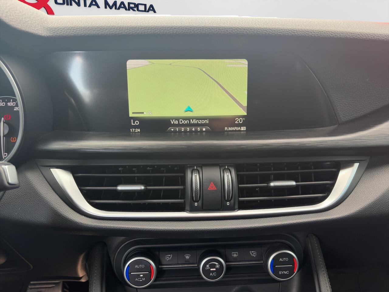 Alfa Romeo Stelvio 2.2 190 CV AT8 Q4 TOTAL BLACK