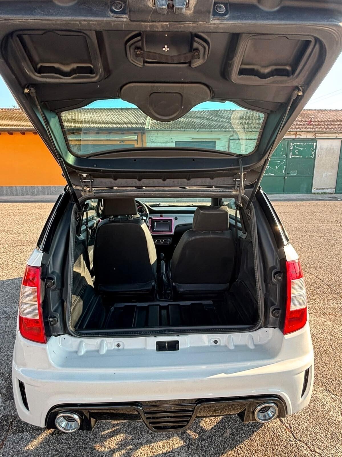 Ligier JS50 Sport Euro 4 - da 135€ al mese