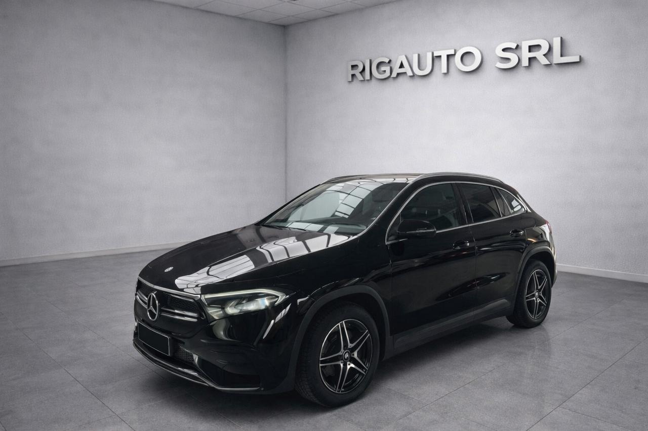 MERCEDES-BENZ EQA 300 4MATIC AMG