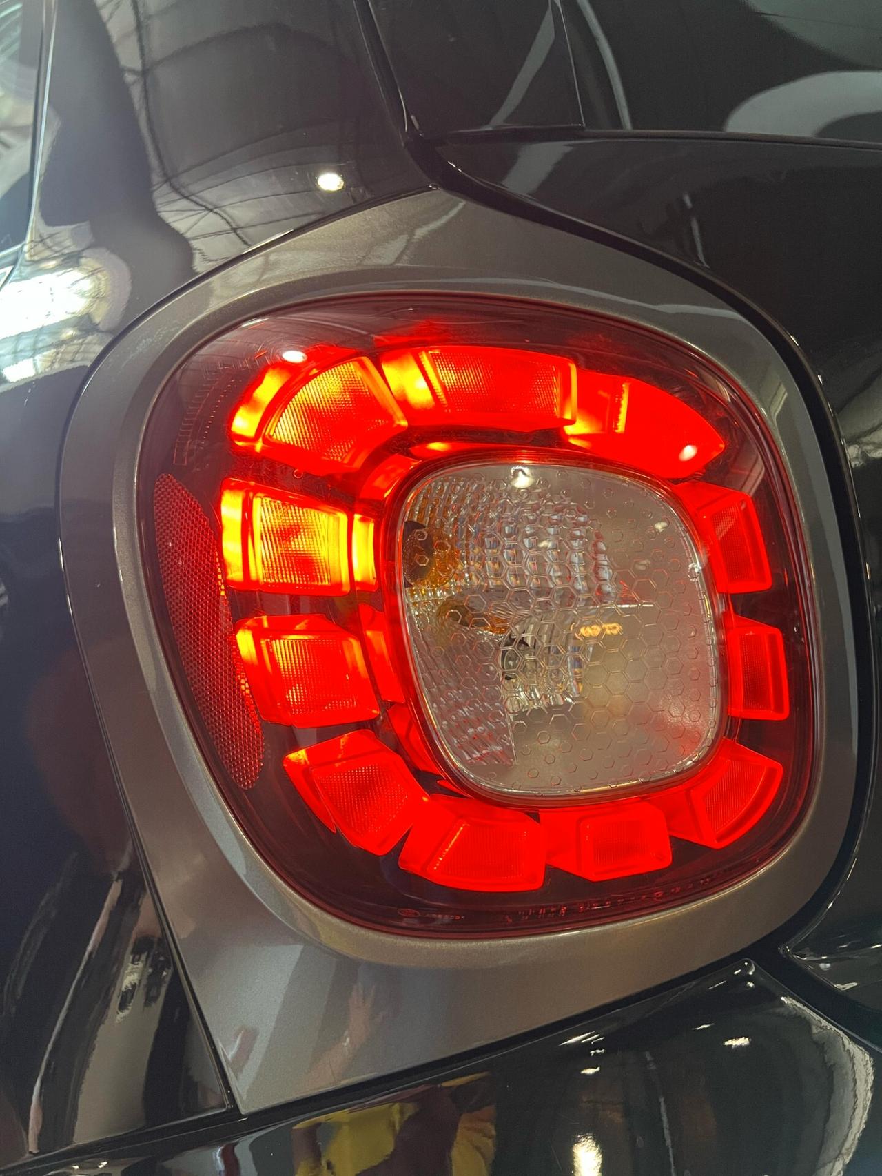 Smart ForFour 70 1.0 Prime