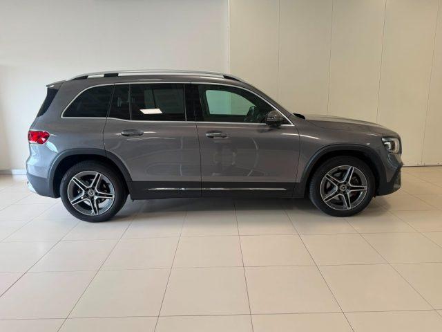 MERCEDES-BENZ GLB 180 d Automatic Sport