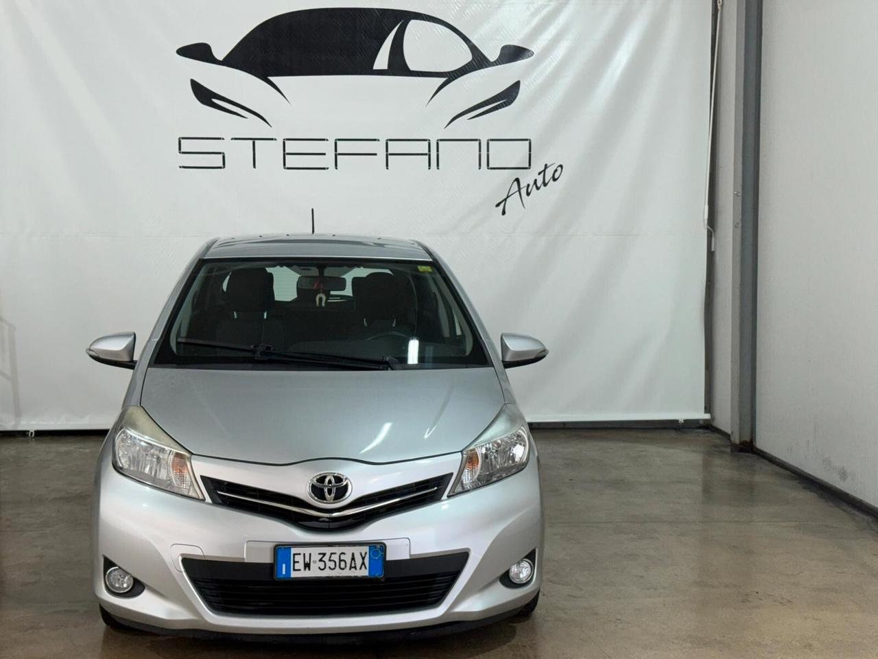 Toyota Yaris 1.4 D-4D 5 porte Lounge