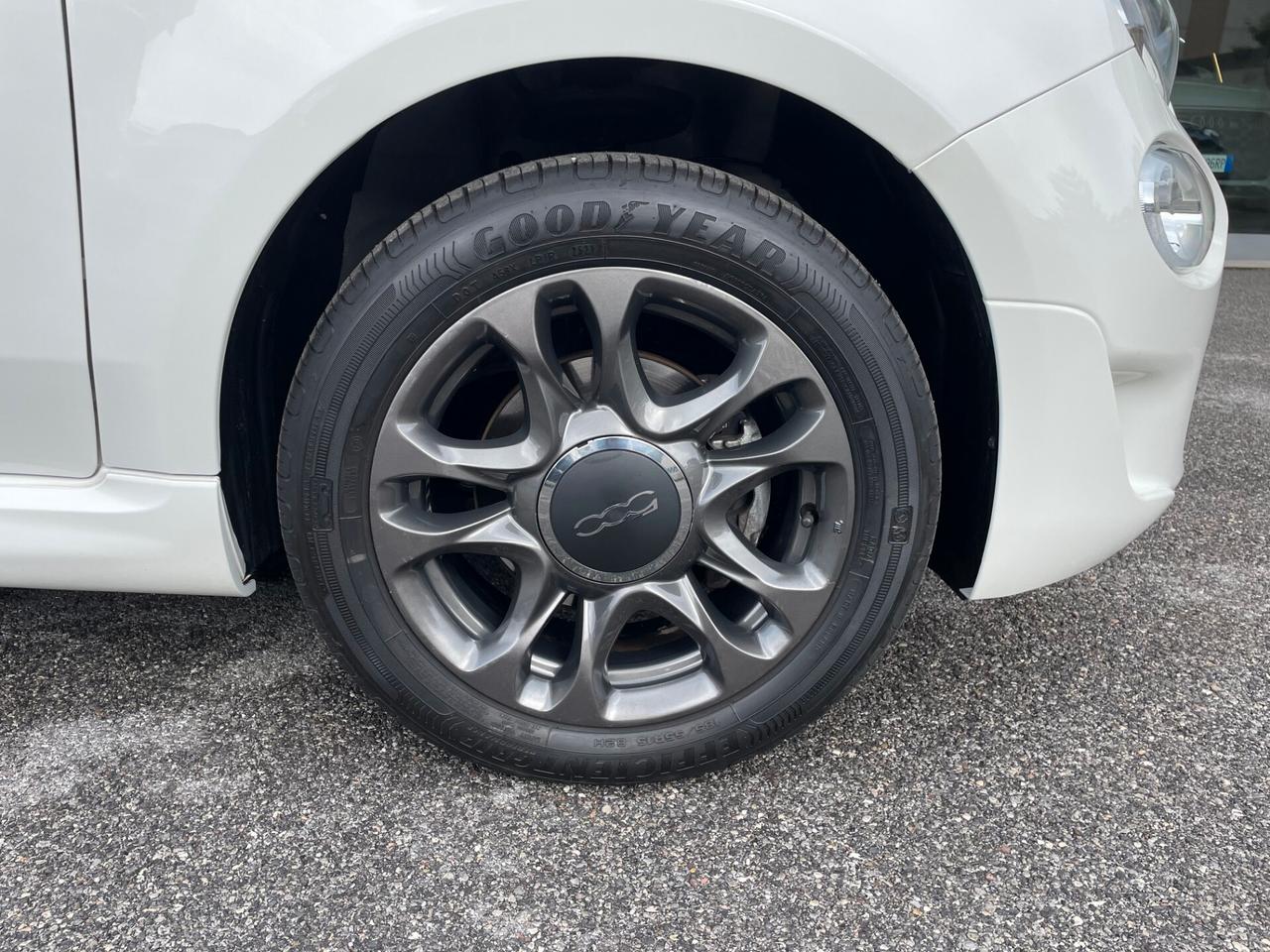 Fiat 500 1.0 70CV Hybrid Connect