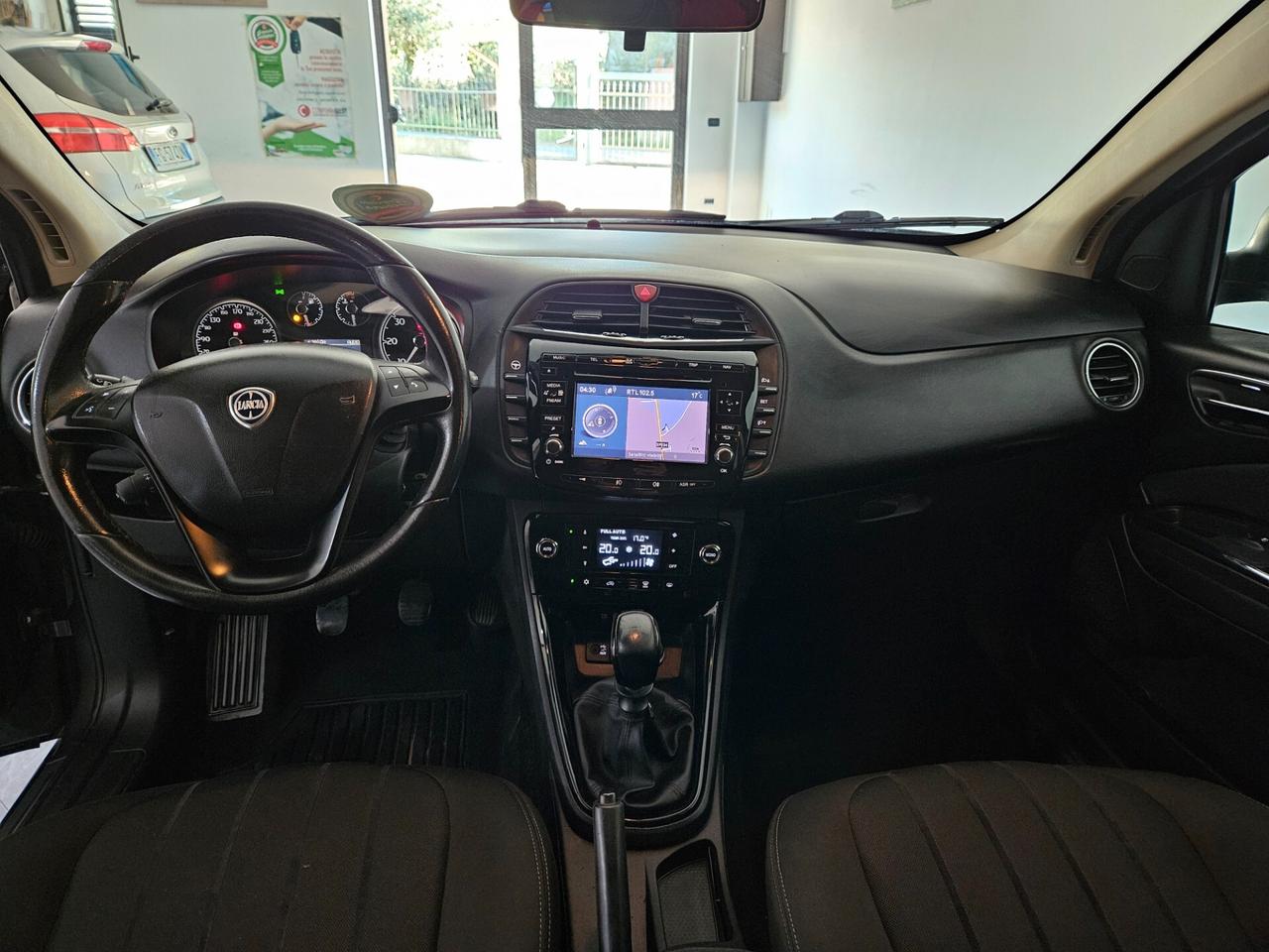 Lancia Delta 1.6 MJT DPF Silver