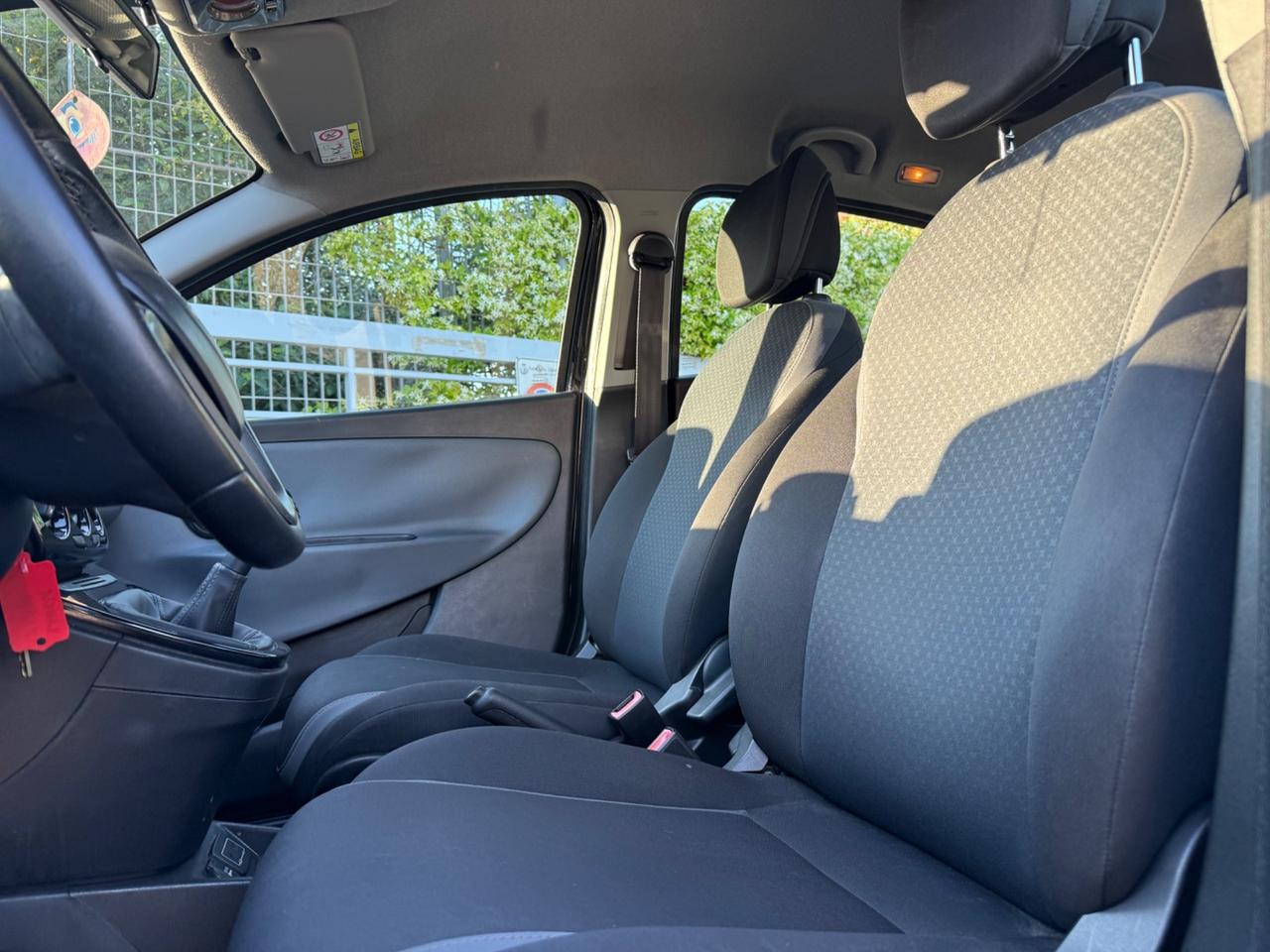 Lancia Ypsilon 1.2 69 CV Silver GARANTITA PREZZO REALE