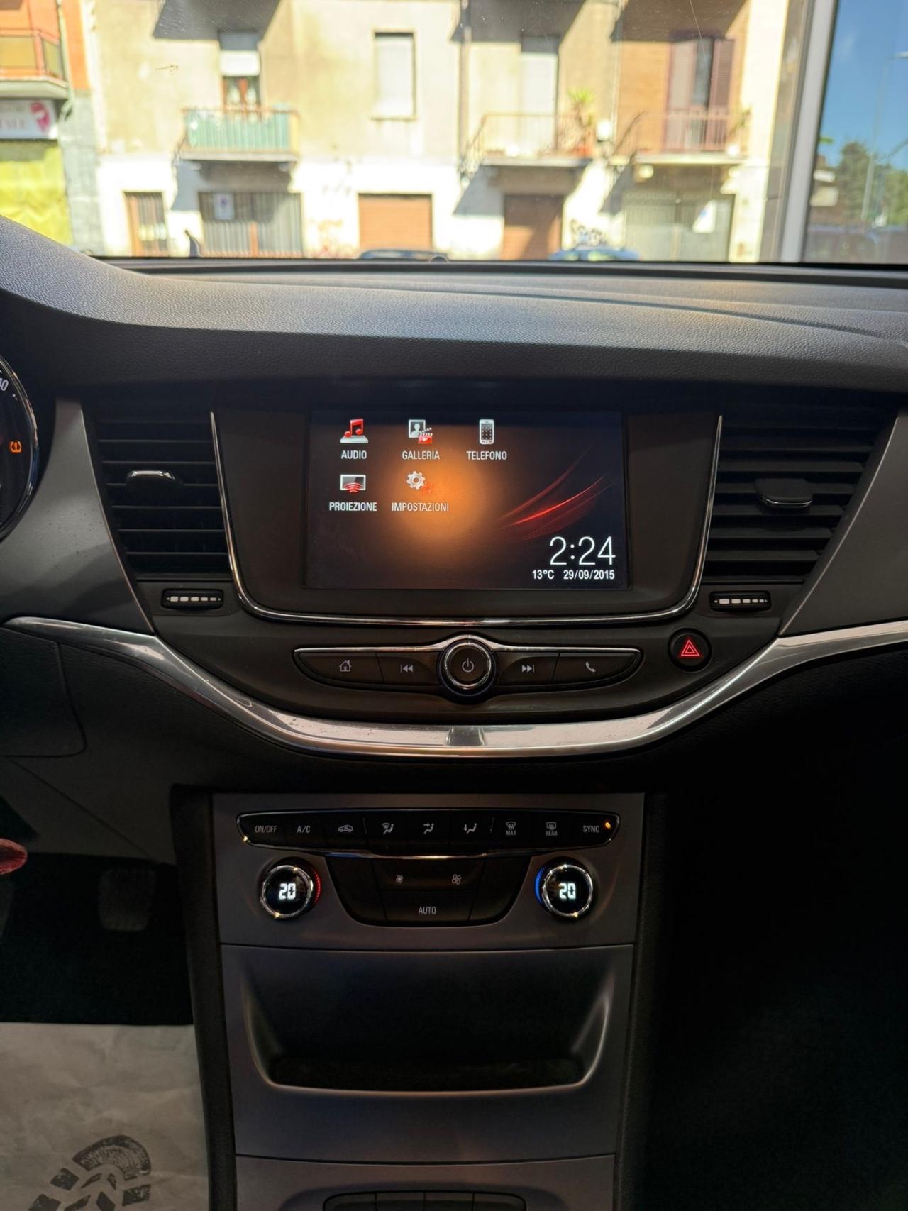 Opel Astra 1.0 Turbo ecoFLEX Start&Stop aut. 5 porte Innovation