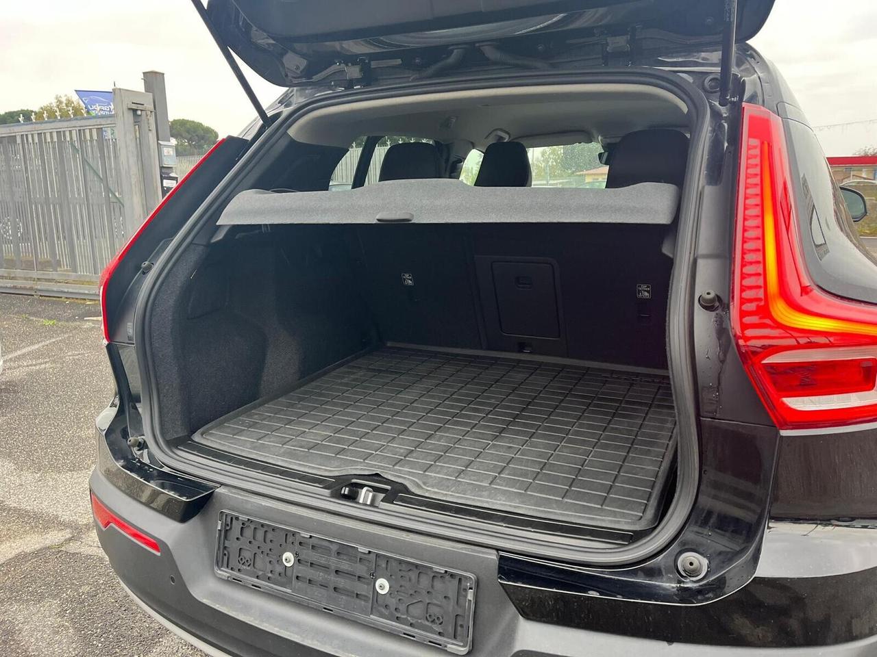 Volvo XC40 D3 AWD Geartronic Momentum