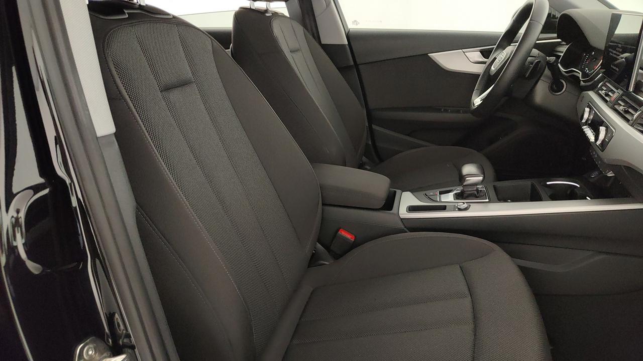 AUDI A4 V 2019 Avant - A4 Avant 35 2.0 tdi mhev 163cv s-tronic