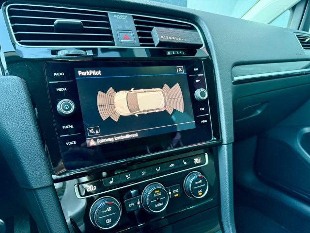 VOLKSWAGEN Golf 1.4 TSI DSG R-line ACC AHK LED SHZ *Rotiform*