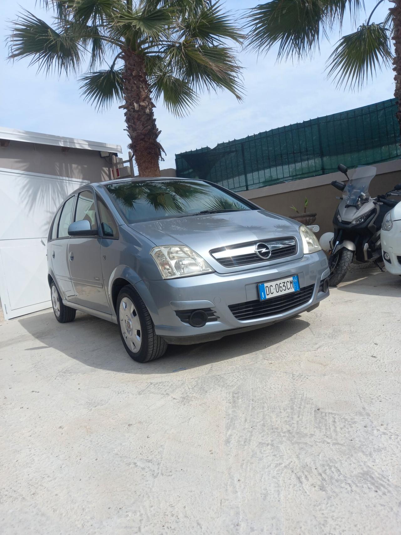 Opel Meriva 1.6 16V Cosmo