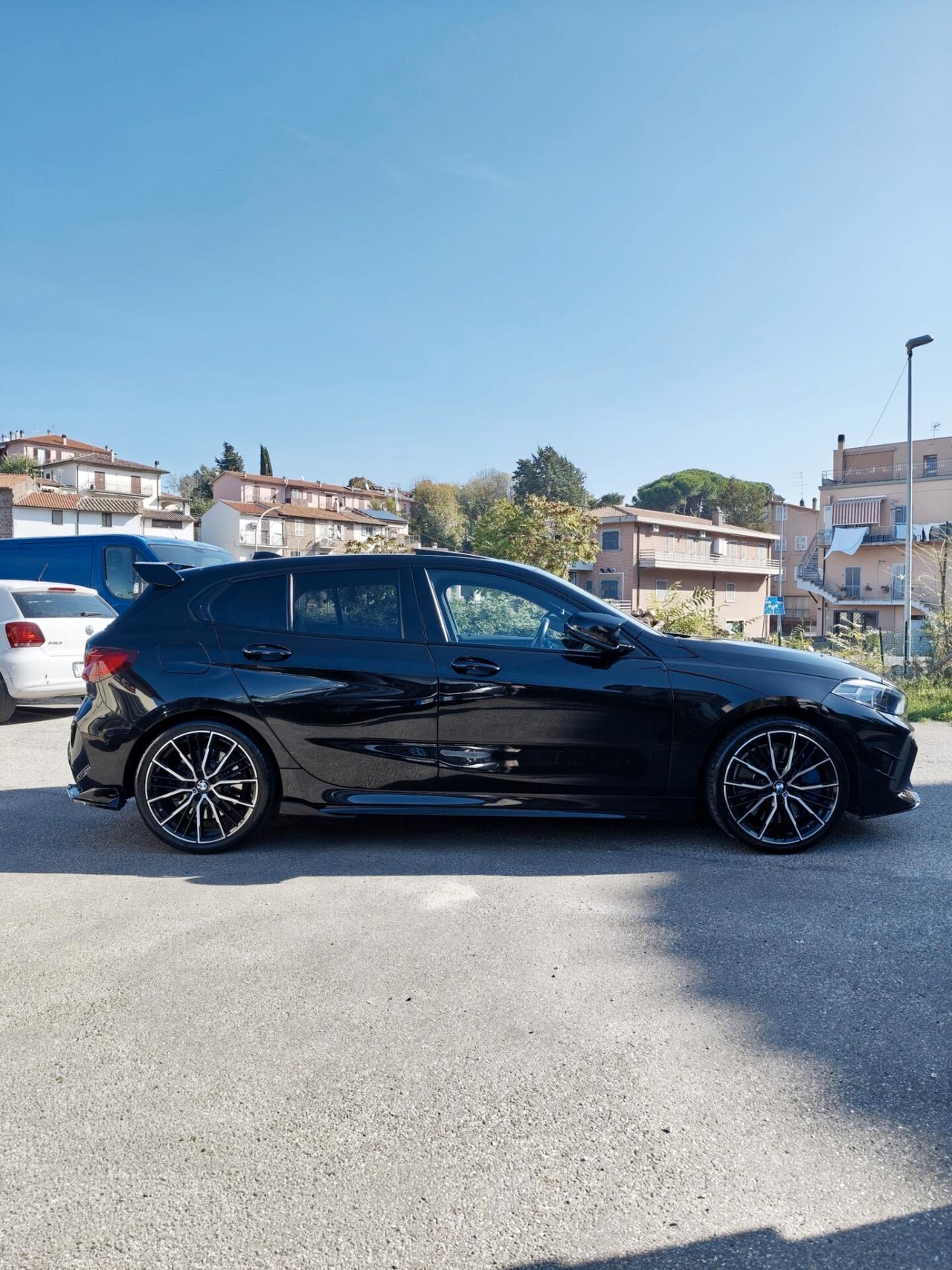 Bmw M135i xDrive 306 CV M Sport – Full optional
