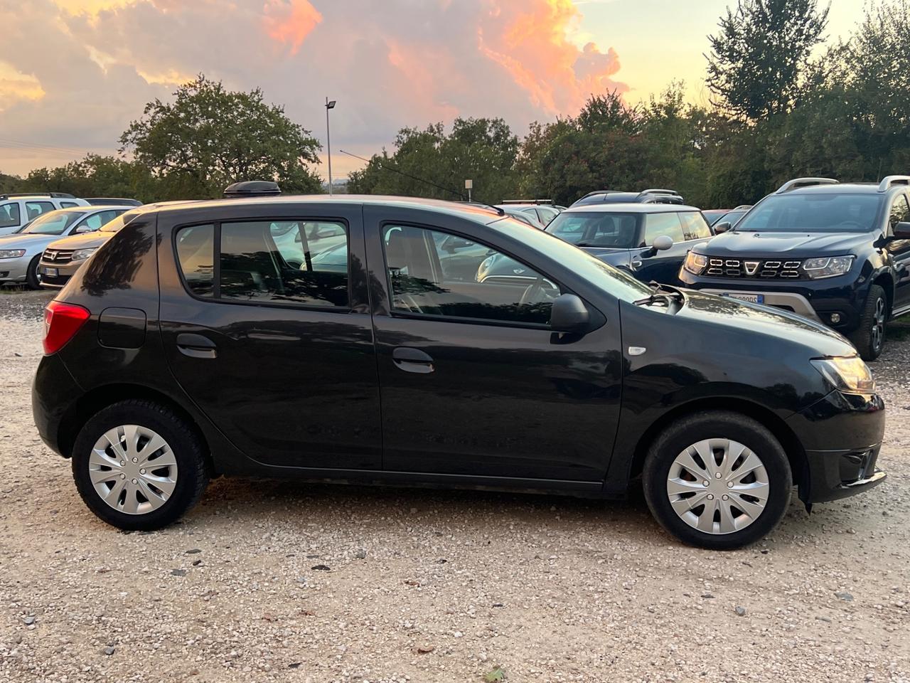 Dacia Sandero 1.2 GPL REVISIONATO Lauréate PERMUTE RATE GARANZIA