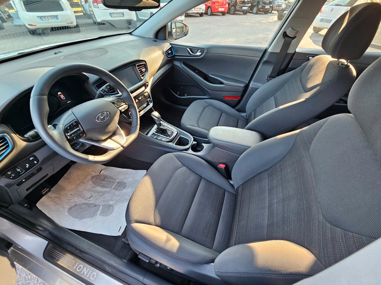 Hyundai Ioniq 1.6 Hybrid DCT Style