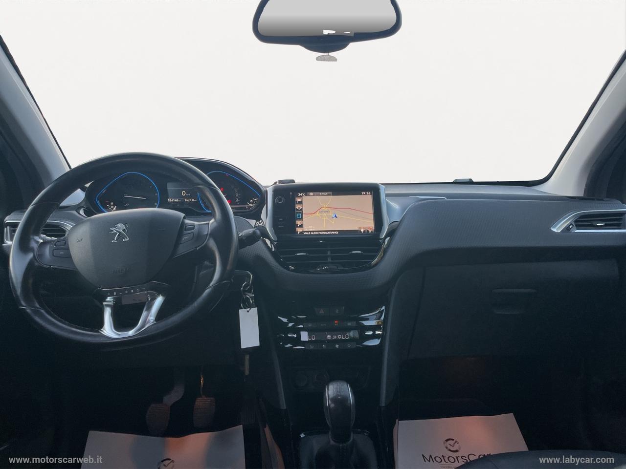 PEUGEOT 2008 BlueHDi 100 S&S Allure