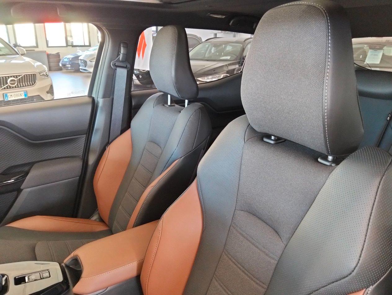 Suzuki e Vitara 61kWh Top 4wd dual motor allgrip-e
