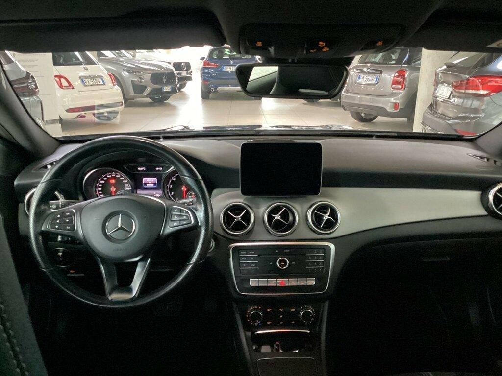 Mercedes GLA 180 180 Sport 7G-DCT