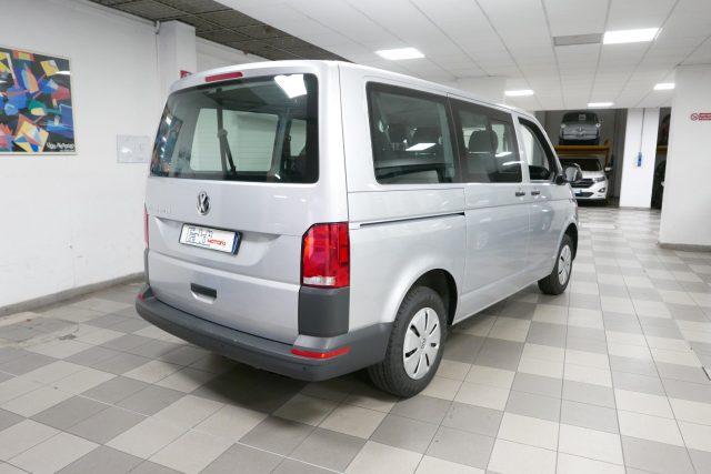 VOLKSWAGEN Transporter 2.0 TDI 150CV DSG PC Kombi 9 posti + IVA