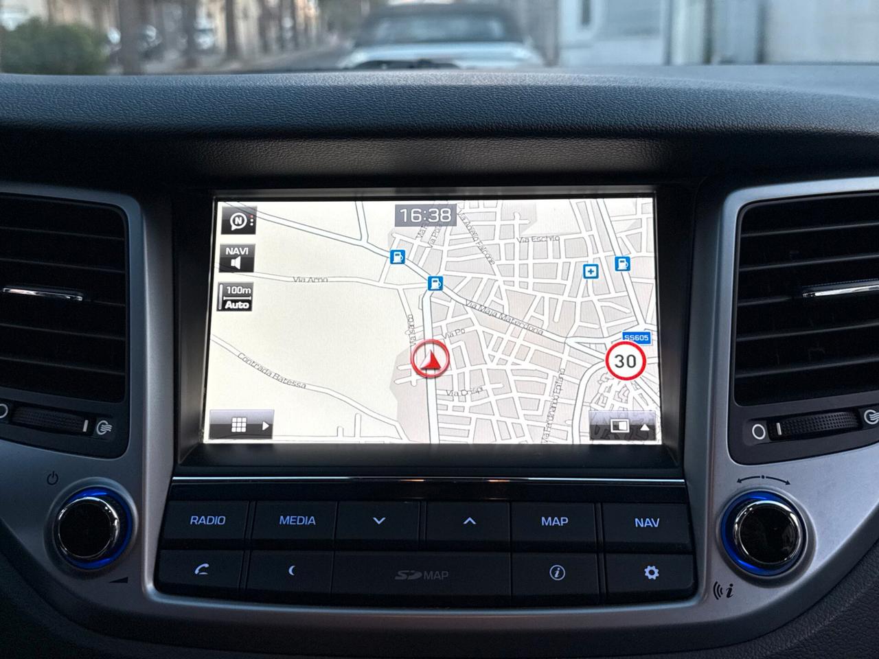 Hyundai Tucson 1.7 CRDi NAVI CAMERA *KM 86.000