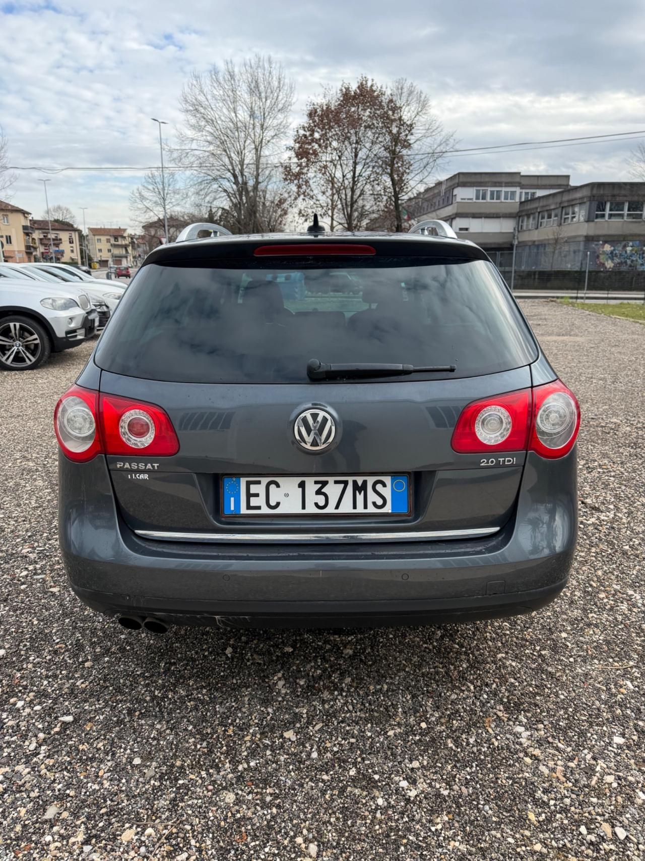 Volkswagen Passat 2.0 TDI DPF Var. DSG HIGHLINE