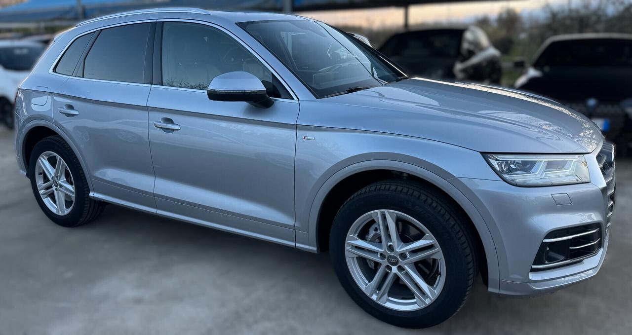 Audi Q5 40 TDI quattro S line plus