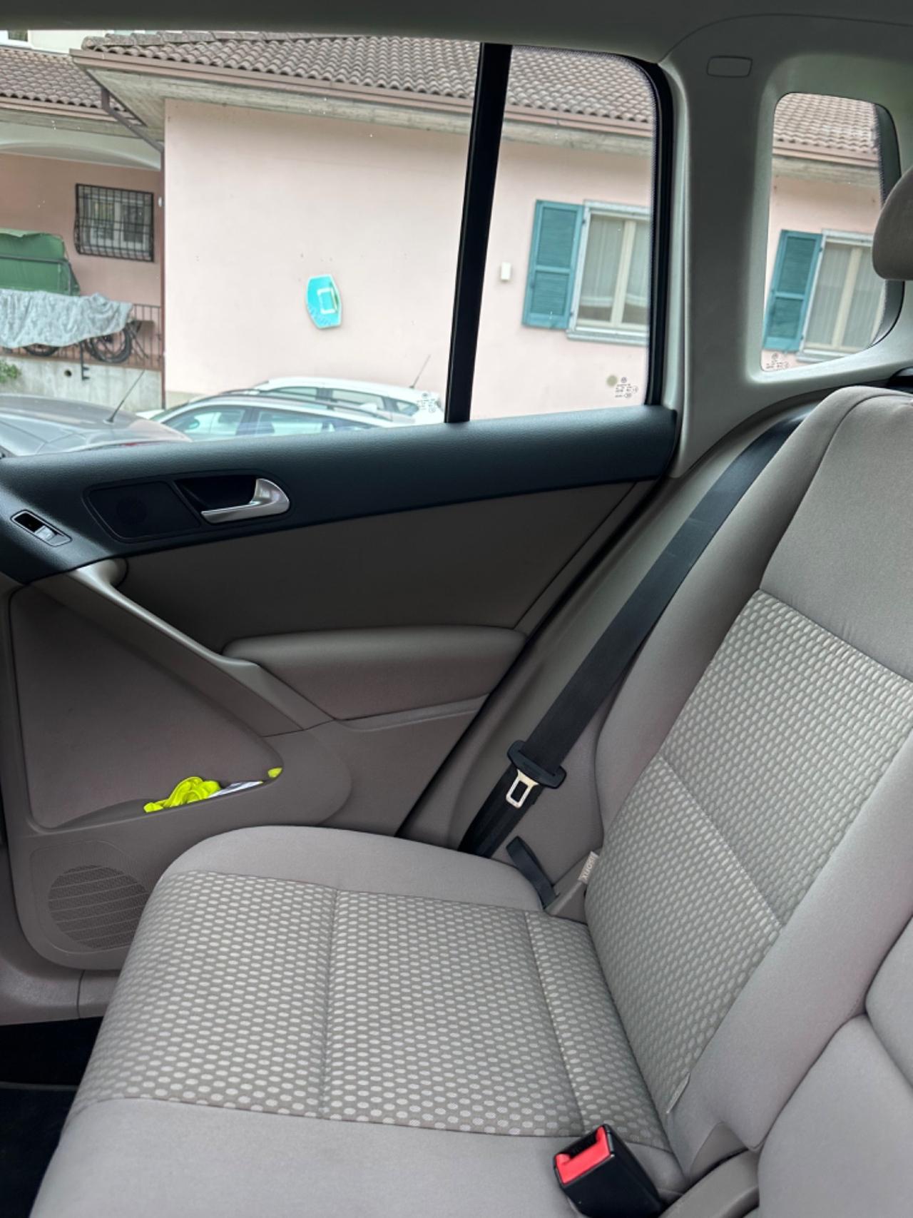 Volkswagen TIGUAN 1.4 TSI BLUEMOTION UNICOPR KMCERT