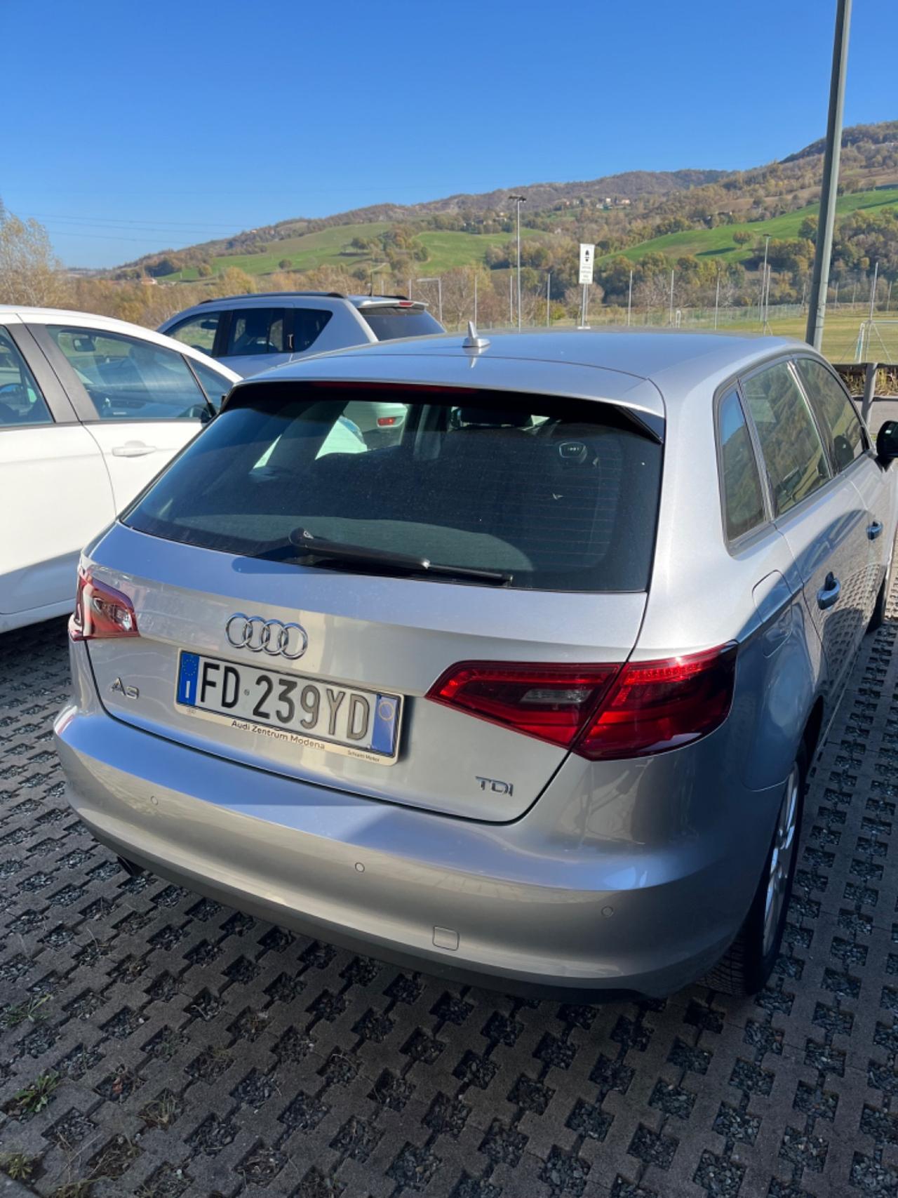 Audi A3 SPB 1.6 TDI clean diesel Business