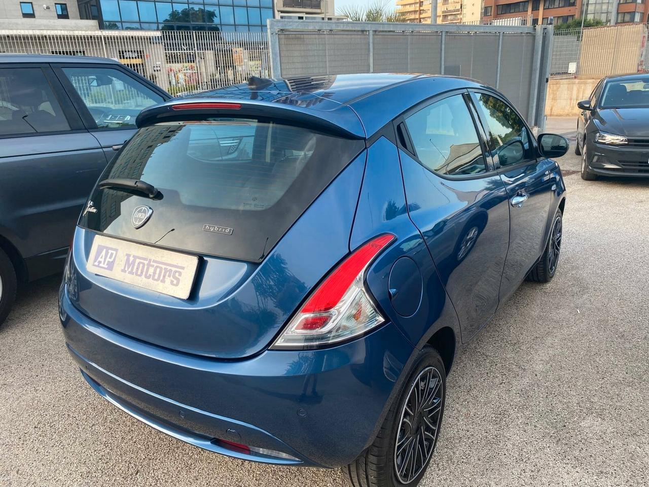 Lancia Ypsilon 1.0 FireFly 5 porte S&S Hybrid Gold 2022 IVA DEDUCIBLE