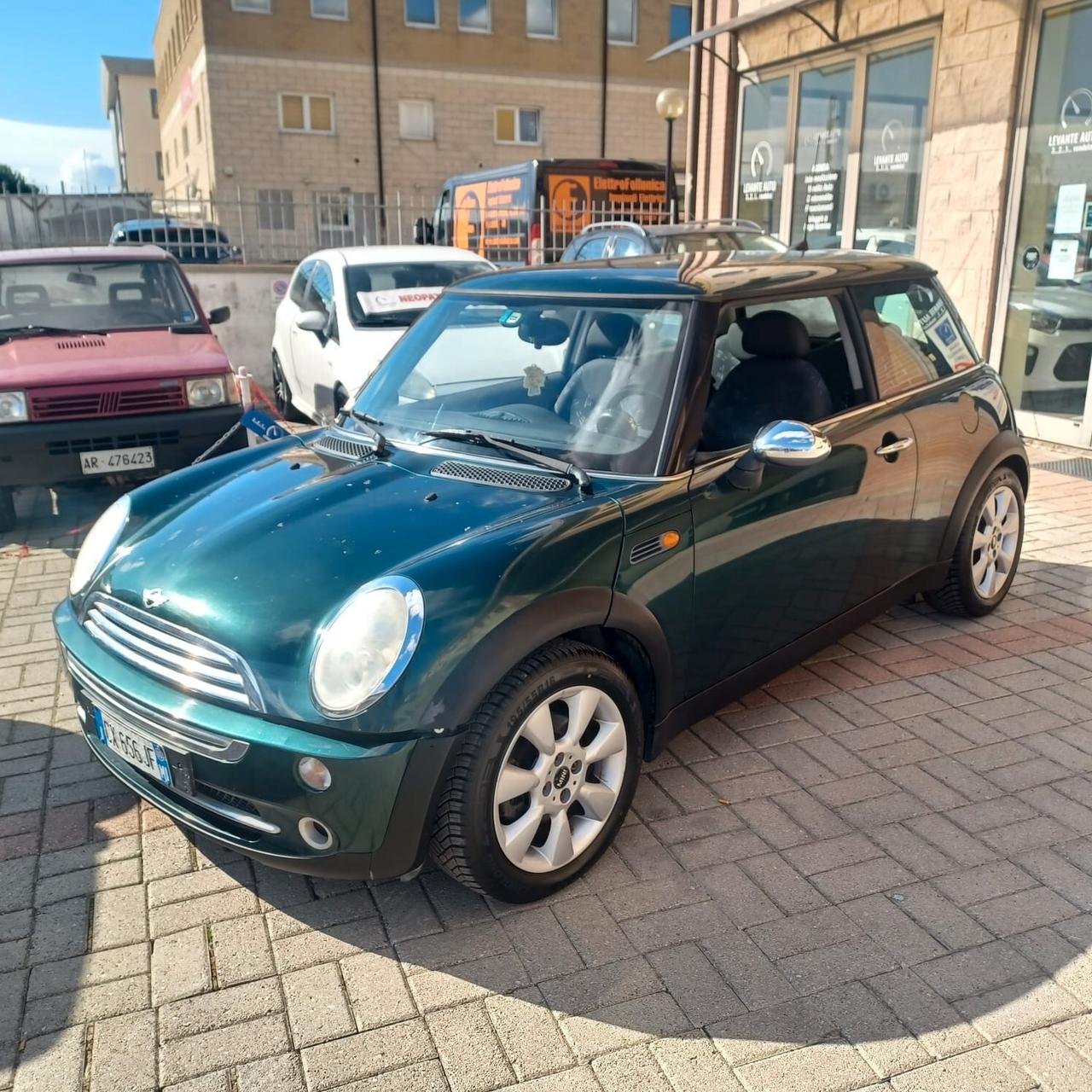 NEOPATENTATI MINI ONE 1.6 BENZINA GARANZIA 12 MESI