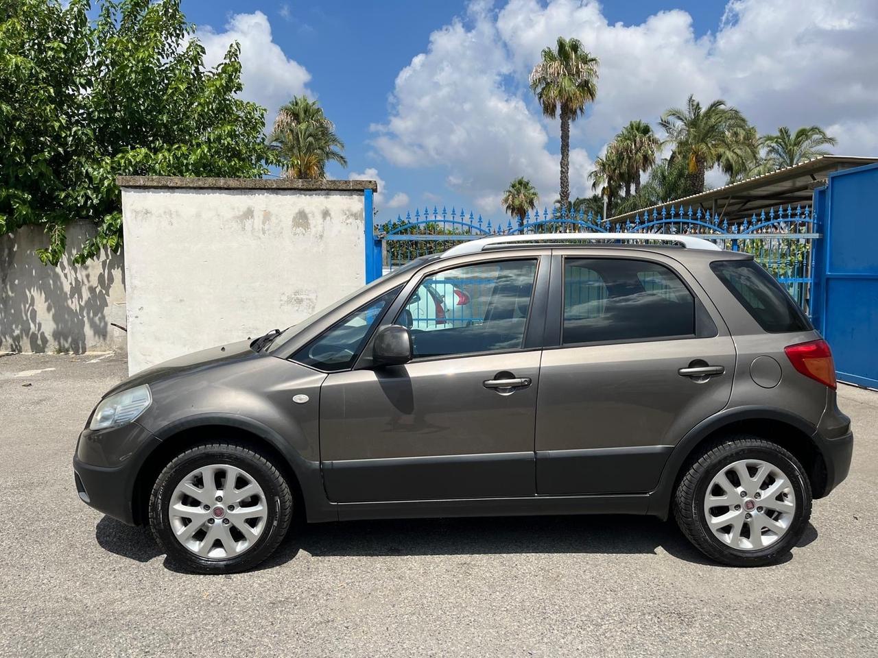 Fiat sedici 2.0 mjt-4x4- full -2011
