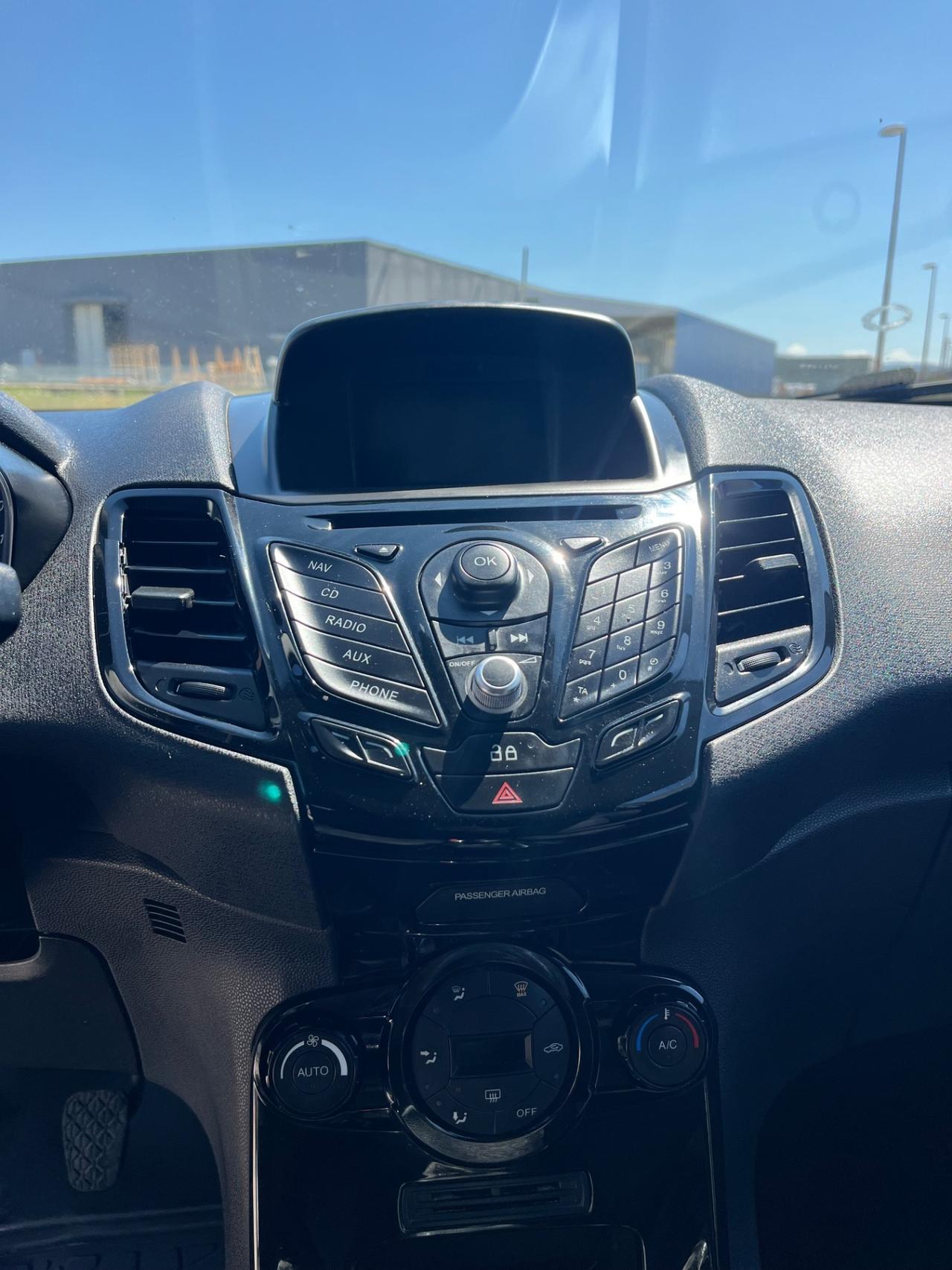 Ford Fiesta 1.5 TDCi 75CV Titanium. 12 mesi di Garanzia